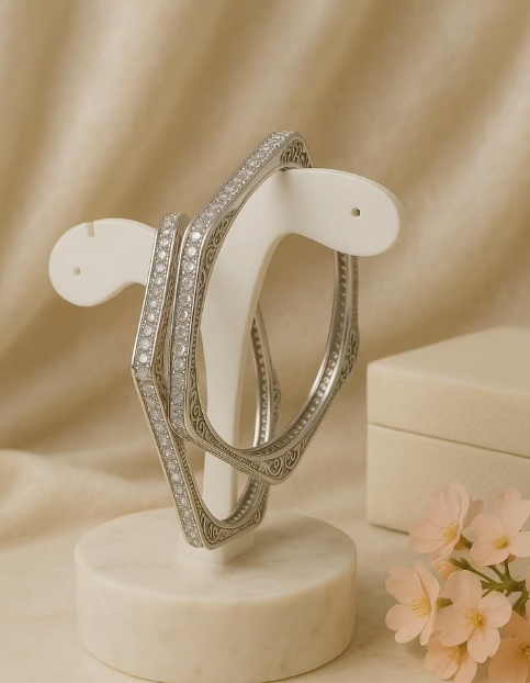 Decorative jewellery bangles